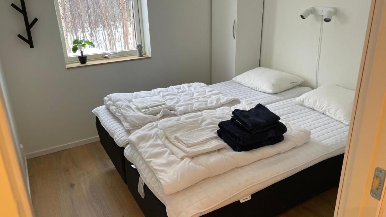 Ferienwohnung Areskutans Laegenhet Med Laddning Foer Bil 22Kw Husa Exterior foto